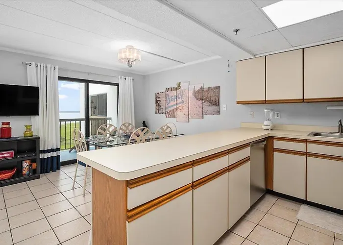 Holiday home Direct Bay Front With 2 Bedrooms, Outdoor Pool, And 2 Parking Spaces! Ocean City